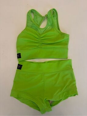 Neon Lime Two-Piece Dance Set. Size CXL 10/12